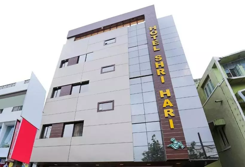 Oyo 16163 Hotel Shri Hari