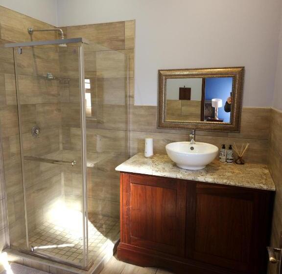 ペンション 2 Owls Guesthouse