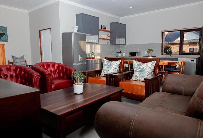 ペンション 2 Owls Guesthouse