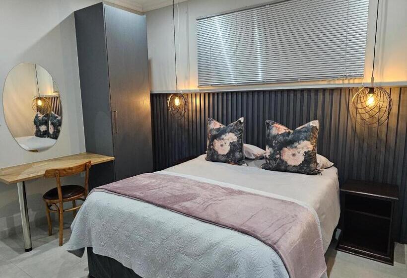 ペンション 2 Owls Guesthouse