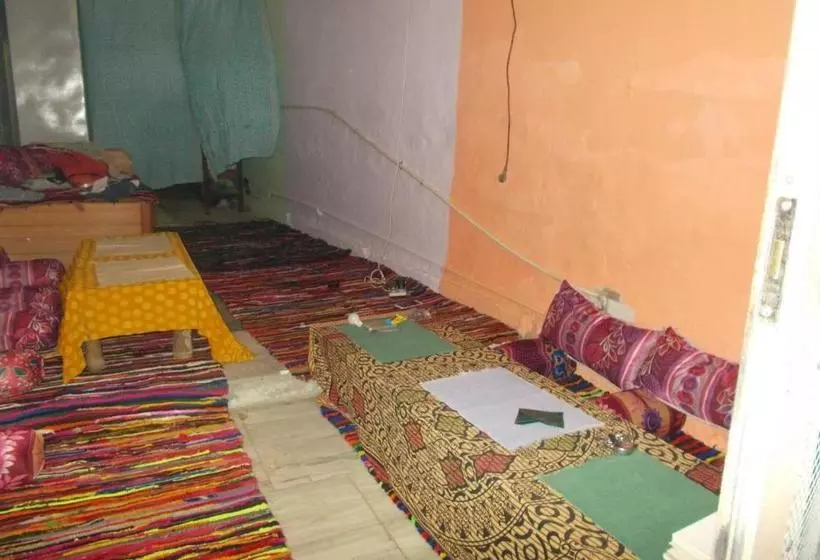 Pension  Dormitory At Ganga River