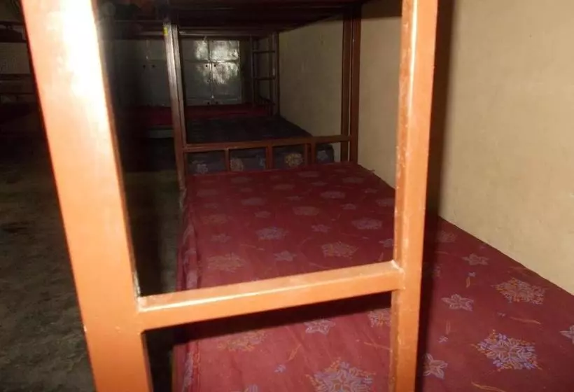 Pension  Dormitory At Ganga River