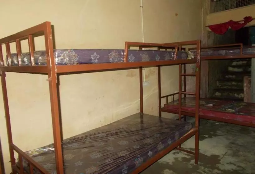 Pension  Dormitory At Ganga River