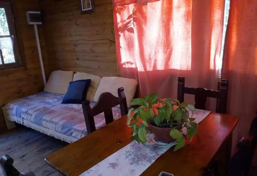 Retkeilymaja Cabaña Mandala