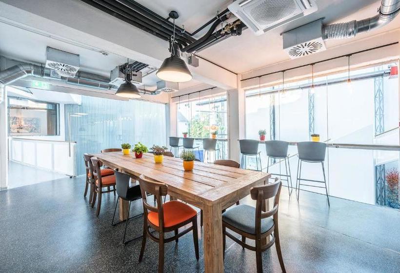 Aamiaismajoitus (B&B) Glashütte Bed+breakfast