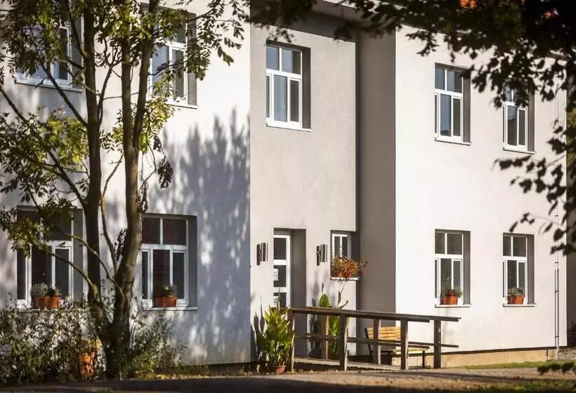 Aamiaismajoitus (B&B) Penzion Panský Dvůr Telč