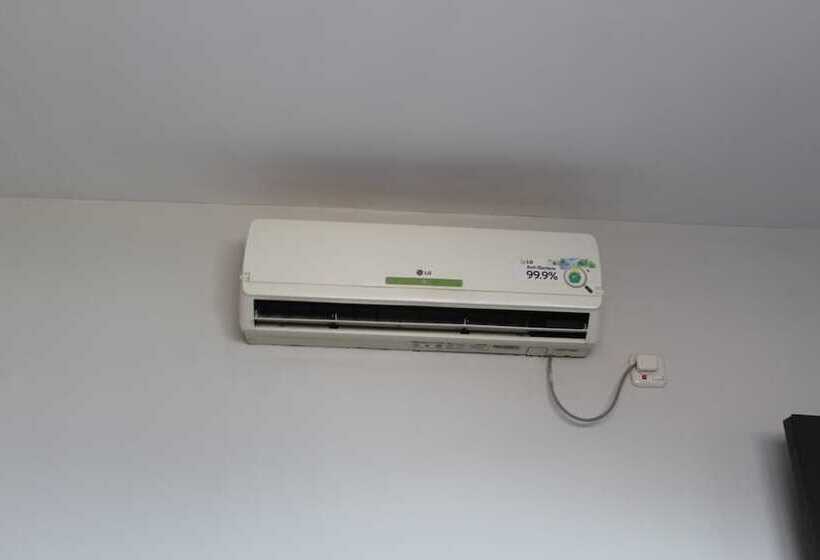 Ghurfati Hotel Mangga Besar