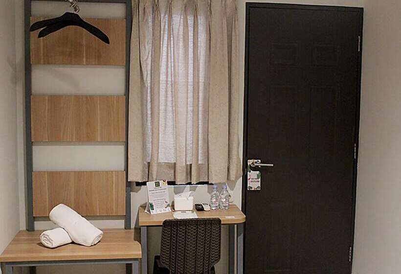 Ghurfati Hotel Mangga Besar