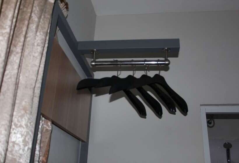 Ghurfati Hotel Mangga Besar