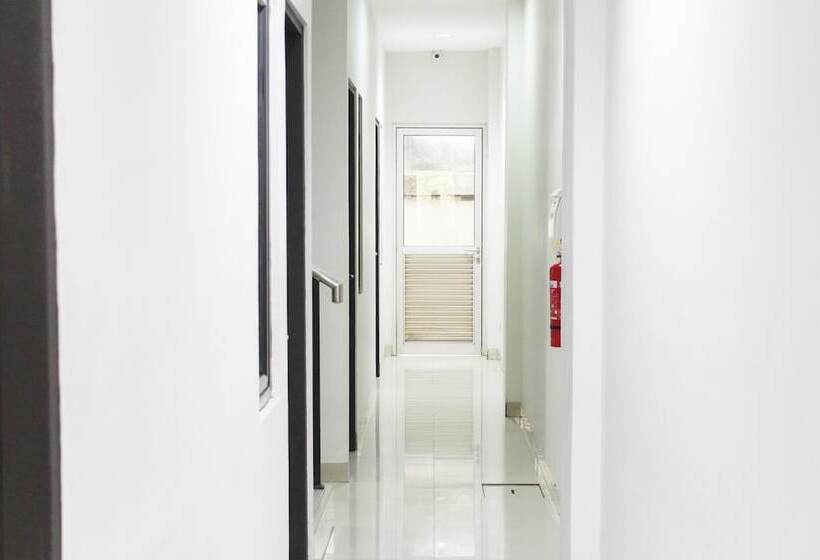 Ghurfati Hotel Mangga Besar