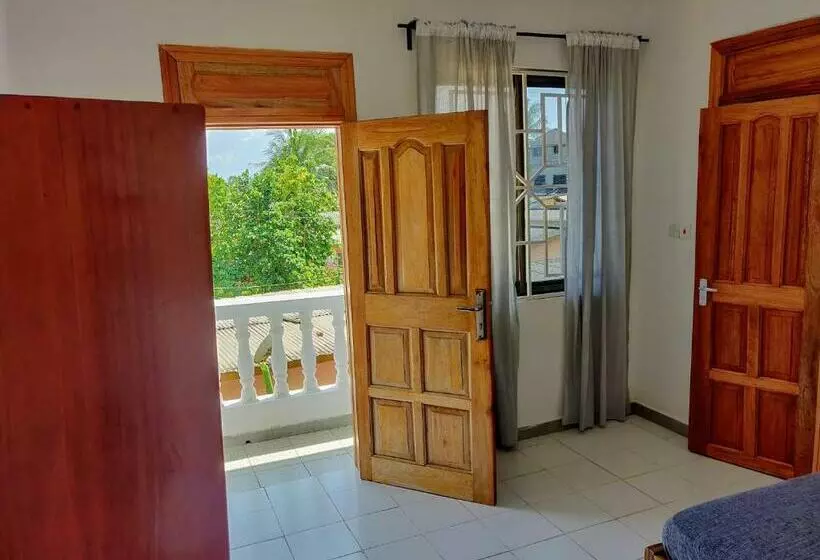 Hotelli Serenity Haven Lodge