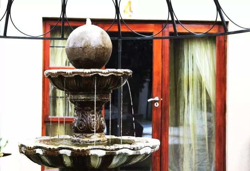 پانسیون Echo Garden Guesthouse