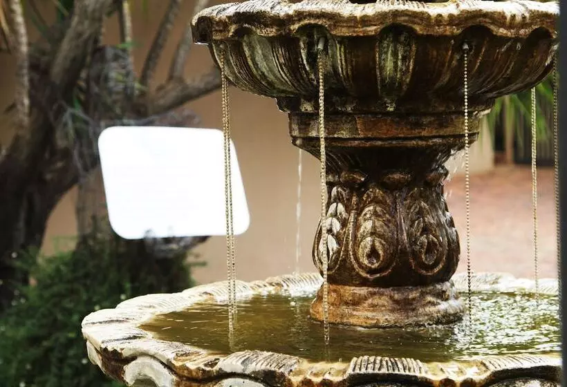پانسیون Echo Garden Guesthouse