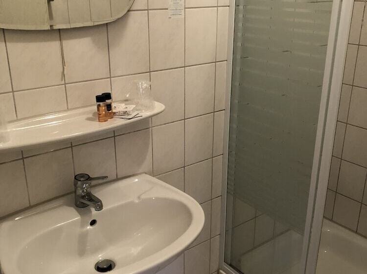 הוסטל Darmstädter Hof