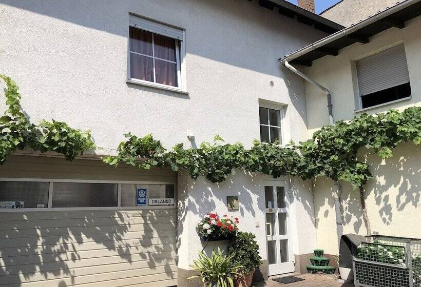 הוסטל Darmstädter Hof