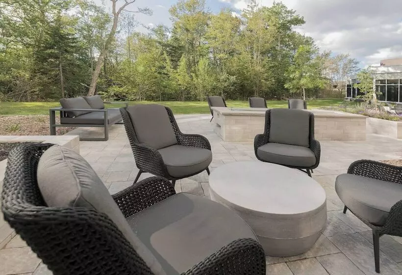 ホテル Courtyard By Marriott Halifax Dartmouth