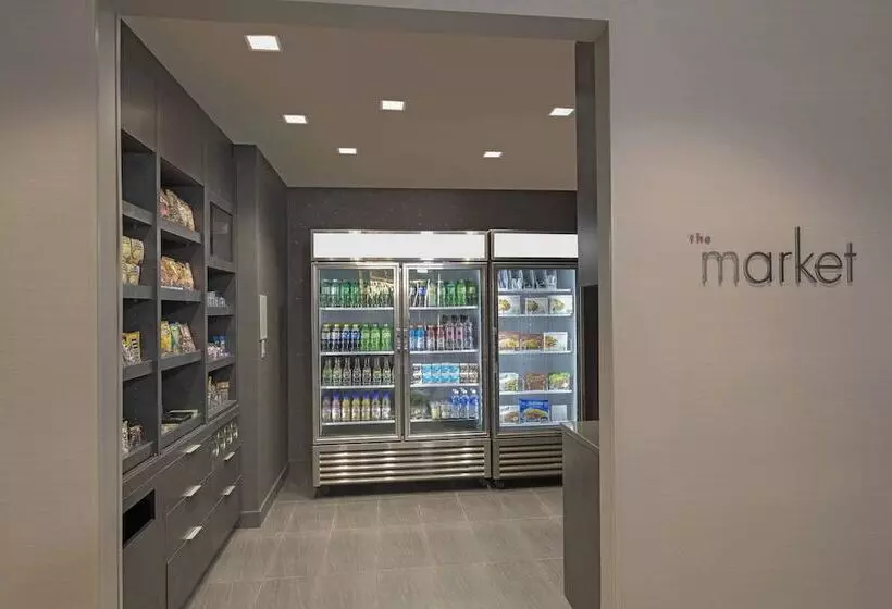 ホテル Courtyard By Marriott Halifax Dartmouth