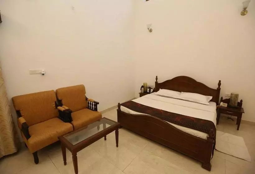 ホテル Mpt Satpura Retreat