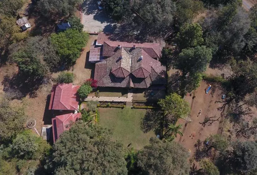 ホテル Mpt Satpura Retreat