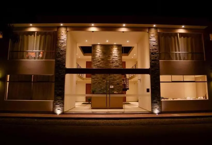هتل Villa Oasis