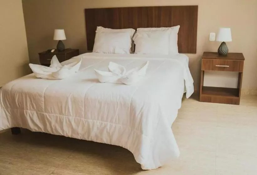 هتل Villa Oasis