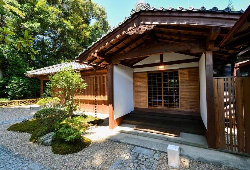 Temple Stay Waqoo Mii Dera