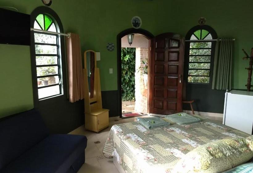 Schronisko Parque Paraíso Das Flores