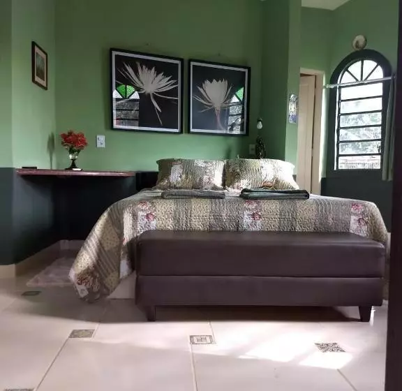Albergue Parque Paraíso Das Flores