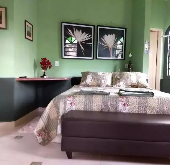 Albergue Parque Paraíso Das Flores