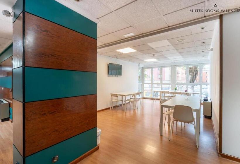 تختخواب و صبحانه Suites Rooms Valencia