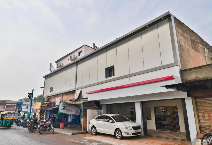 Fotos del hotel Oyo 16383 Raj Palace:  14