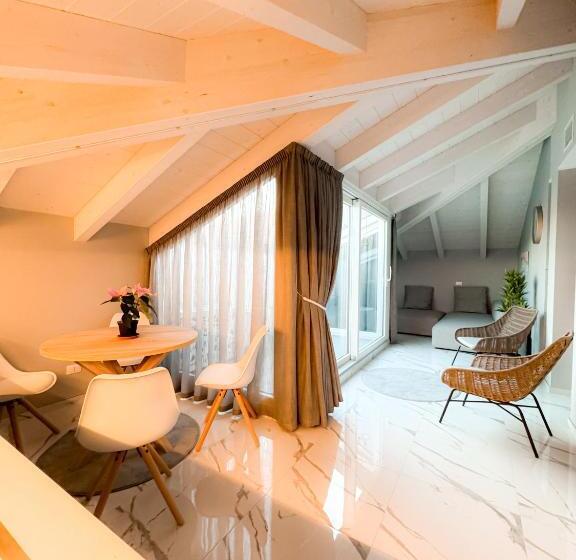 پانسیون Camere Amely