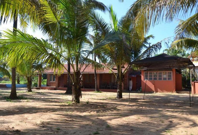 ペンション O Camarao