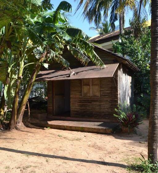 ペンション O Camarao