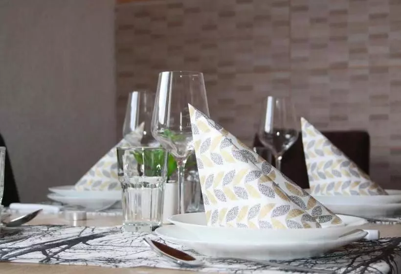 تختخواب و صبحانه Apartmani Prisoje