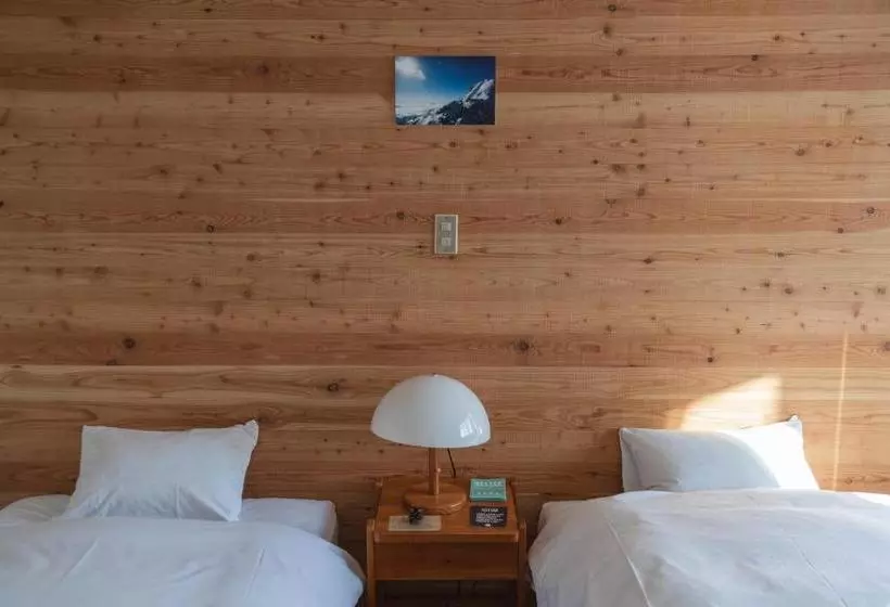 ベッドアンドブレックファースト Hytter Lakeside Lodge