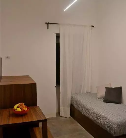 تختخواب و صبحانه I 26 Gradini Capri