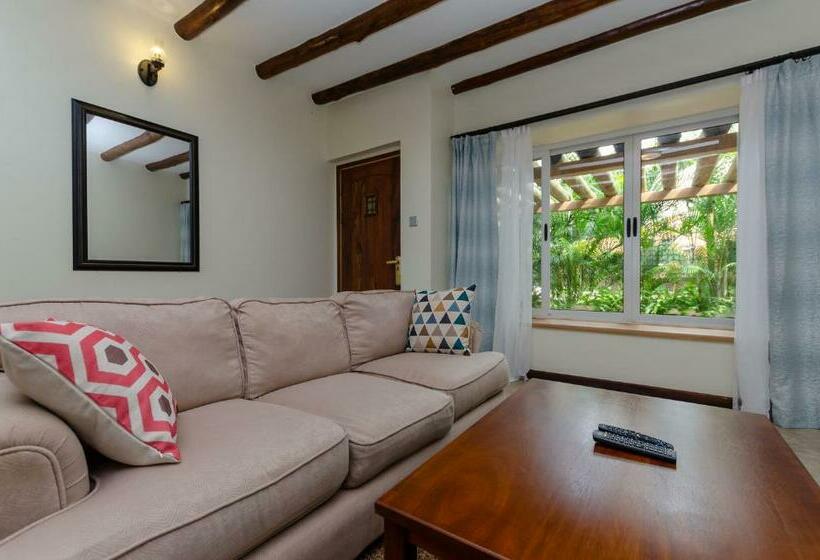 No 5 Boutique Hotel Limited