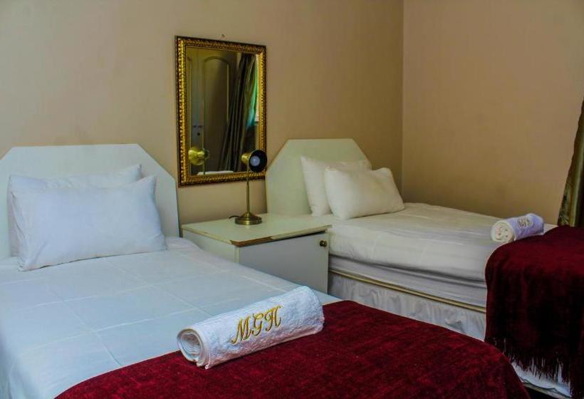 پانسیون Madonsa Guest House