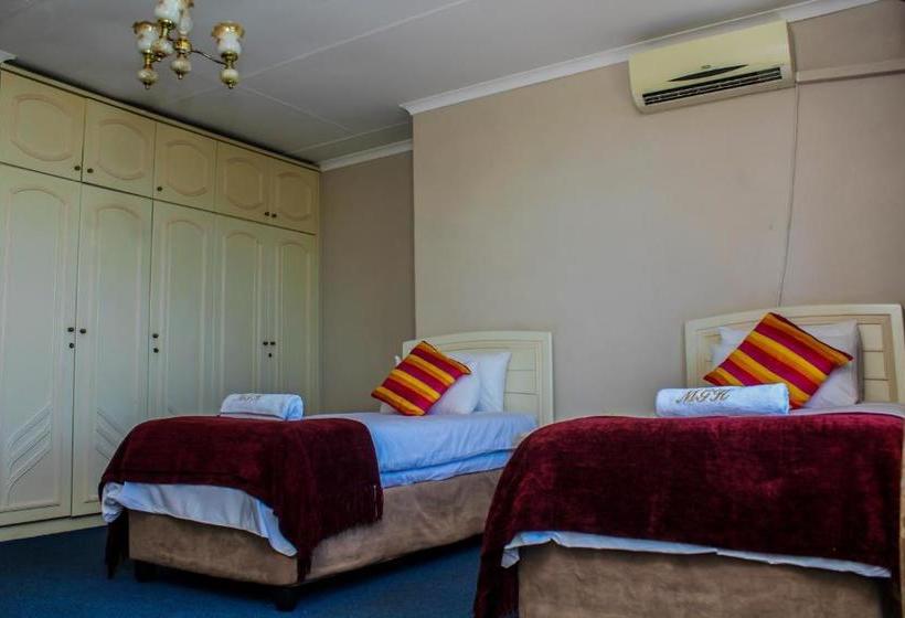 پانسیون Madonsa Guest House