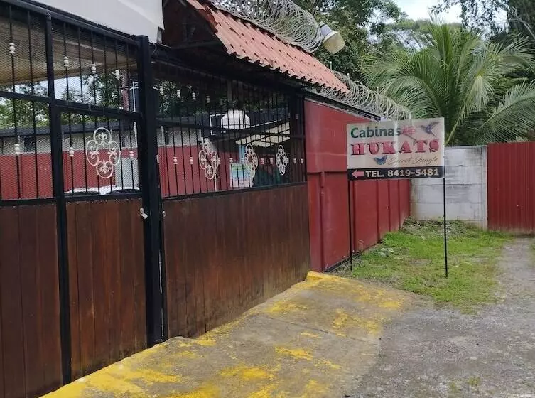 Retkeilymaja Cabinas Hukats Secret Jungle