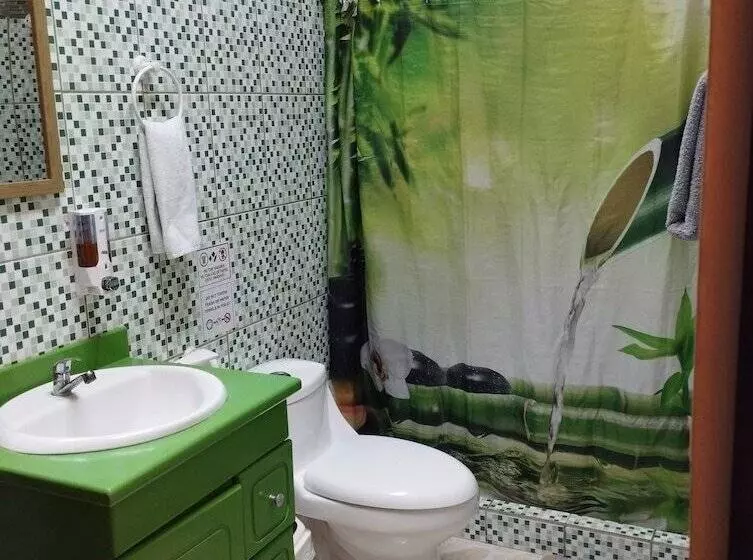 Retkeilymaja Cabinas Hukats Secret Jungle