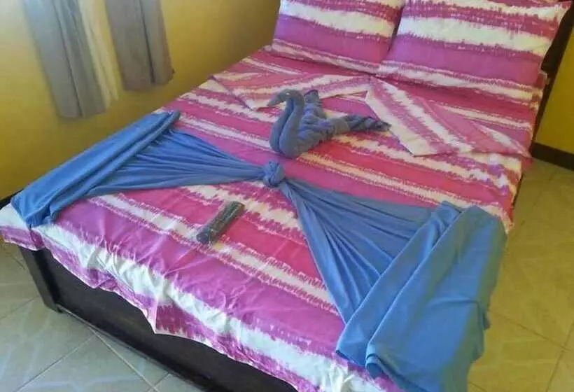 Retkeilymaja Cabinas Hukats Secret Jungle