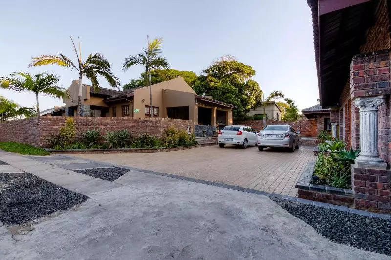 Majatalo St Lucia Livingston Lodge