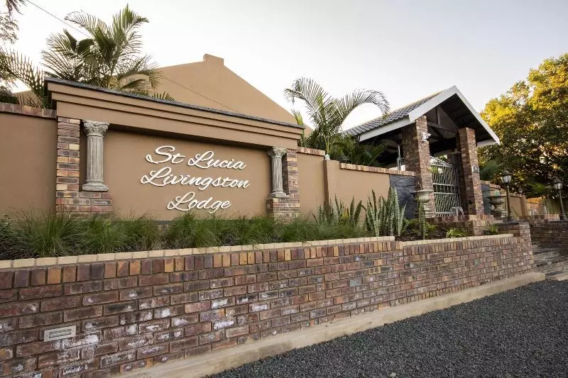 Majatalo St Lucia Livingston Lodge