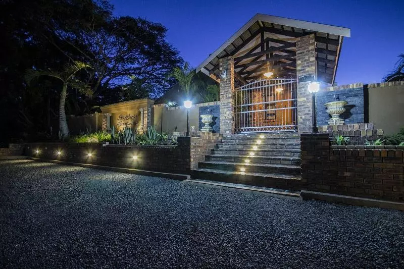 Majatalo St Lucia Livingston Lodge