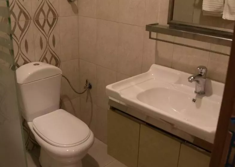 Seven Garden S Suits