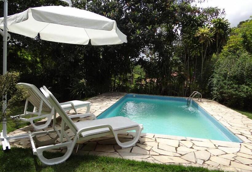 Bed & Breakfast Chalé Rancho Aratama