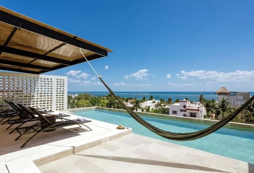 Lalola Downtown Boutique Apartments