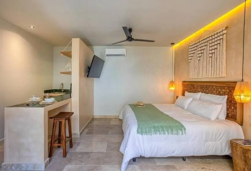 Lalola Downtown Boutique Apartments